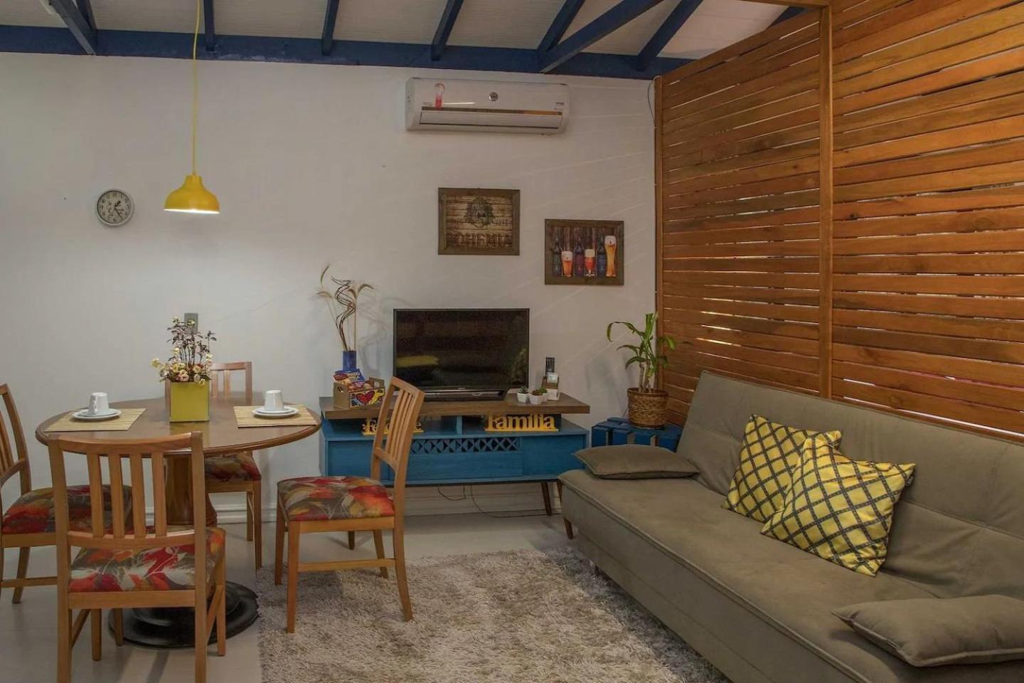 Апартаменты Locar-In Gramado - Loft A 50 M Da Rua Coberta. Экстерьер фото